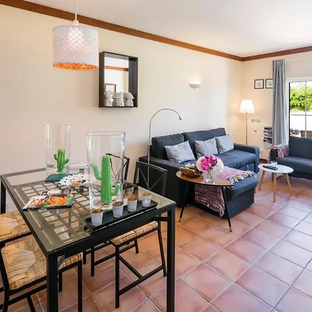 Terracos De 23 بيت للعطل